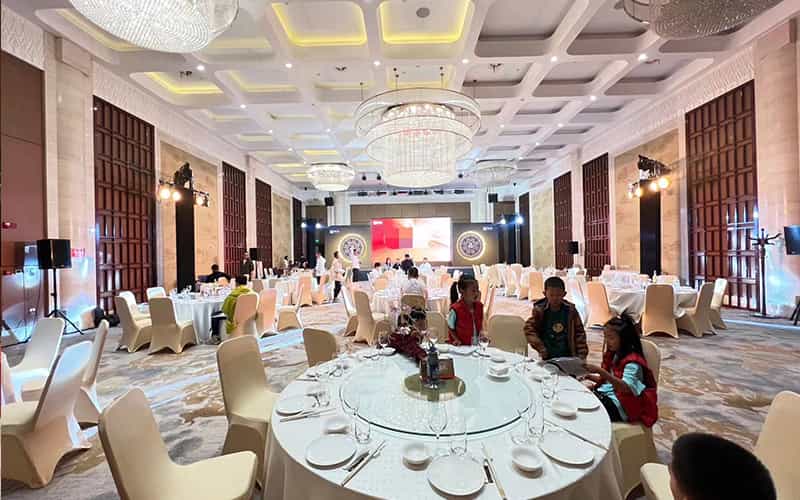 廣告物料制作會場布景舞臺搭建展位搭建舞臺燈光設備演藝音響高清LED屏